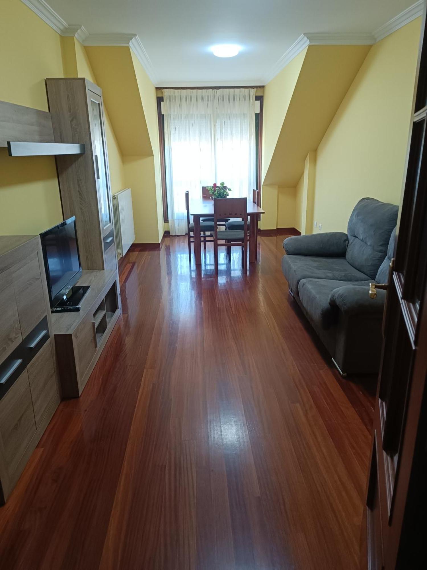 Atico Con 3 Habitaciones En Poio Luaran gambar